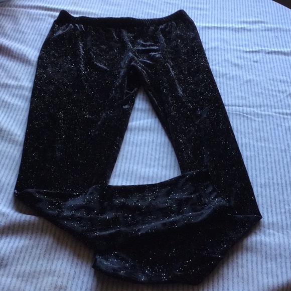 CLEARANCE: Set of 2 Girl’s Leggings - Picture 6 of 8